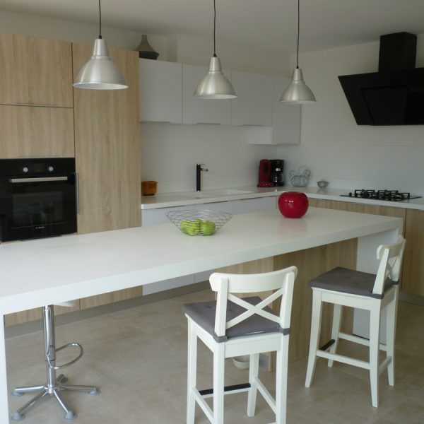 Cuisine sur mesure à Six-Fours-les-Plages dans le Var Cuisine sur mesure à Six-Fours-les-Plages dans le Var